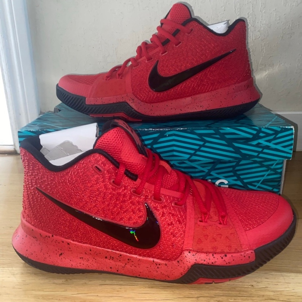 Nike Kyrie 3 Candy Apple